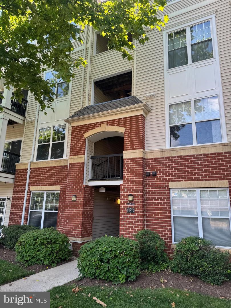 11319 ARISTOTLE DR #3-105, FAIRFAX, Virginia 22030, 2 Bedrooms Bedrooms, ,2 BathroomsBathrooms,Residential,For sale,11319 ARISTOTLE DR #3-105,VAFX2254234 MLS # VAFX2254234