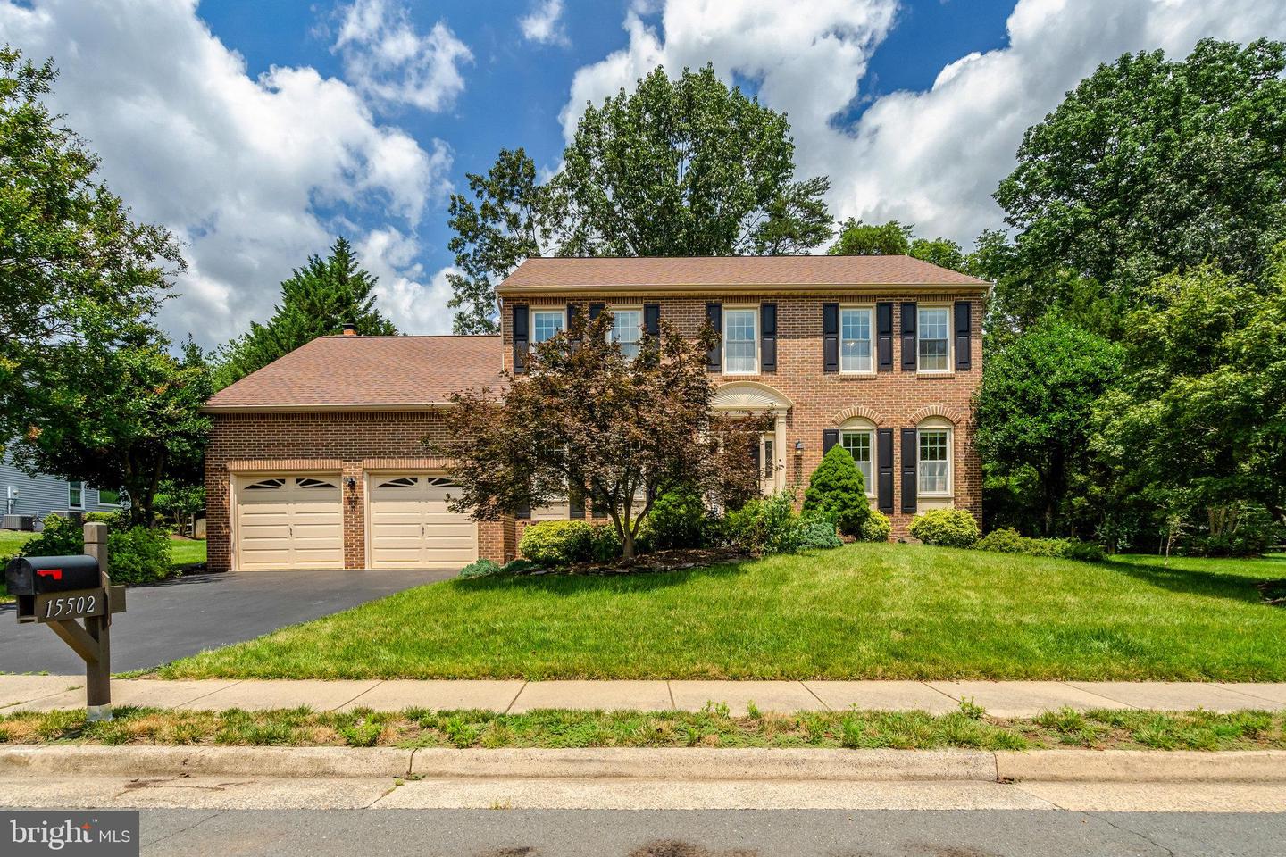 15502 MEHERRIN DR, CENTREVILLE, Virginia 20120, 4 Bedrooms Bedrooms, ,3 BathroomsBathrooms,Residential,For sale,15502 MEHERRIN DR,VAFX2254238 MLS # VAFX2254238