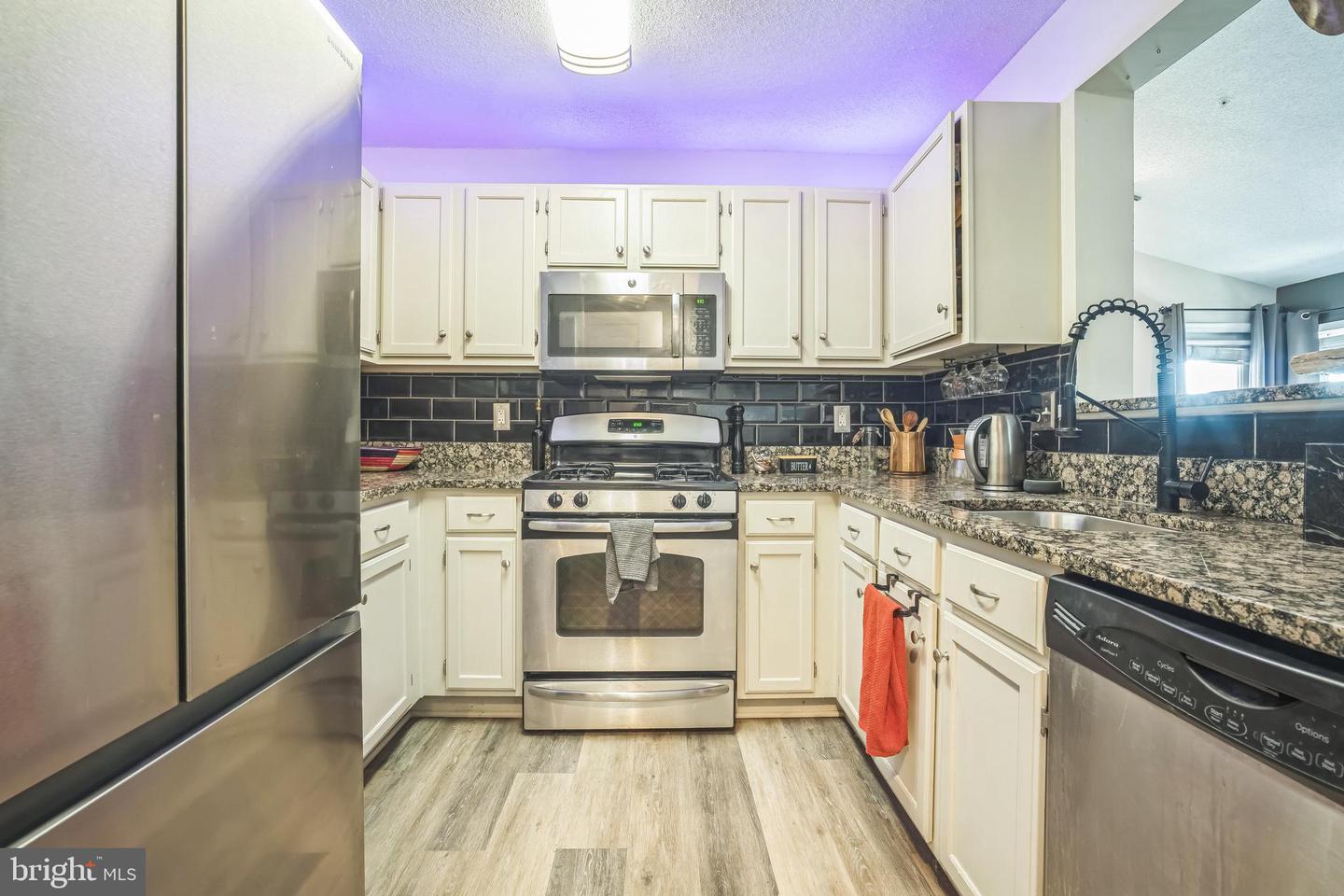 12013 TALIESIN PL #33, RESTON, Virginia 20190, 2 Bedrooms Bedrooms, ,1 BathroomBathrooms,Residential,For sale,12013 TALIESIN PL #33,VAFX2254250 MLS # VAFX2254250