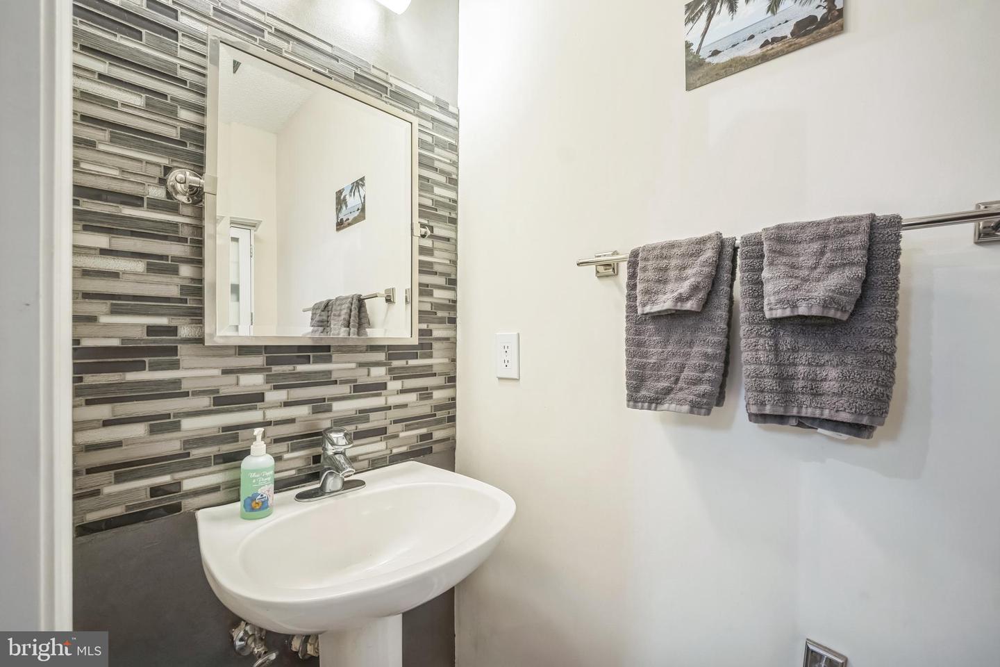 12013 TALIESIN PL #33, RESTON, Virginia 20190, 2 Bedrooms Bedrooms, ,1 BathroomBathrooms,Residential,For sale,12013 TALIESIN PL #33,VAFX2254250 MLS # VAFX2254250