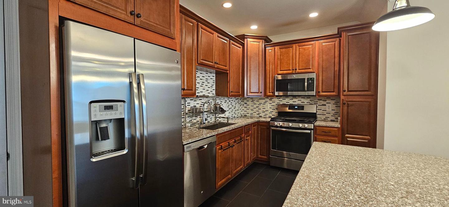 43102 THOROUGHFARE GAP TER, ASHBURN, Virginia 20148, 3 Bedrooms Bedrooms, ,2 BathroomsBathrooms,Residential,For sale,43102 THOROUGHFARE GAP TER,VALO2101488 MLS # VALO2101488