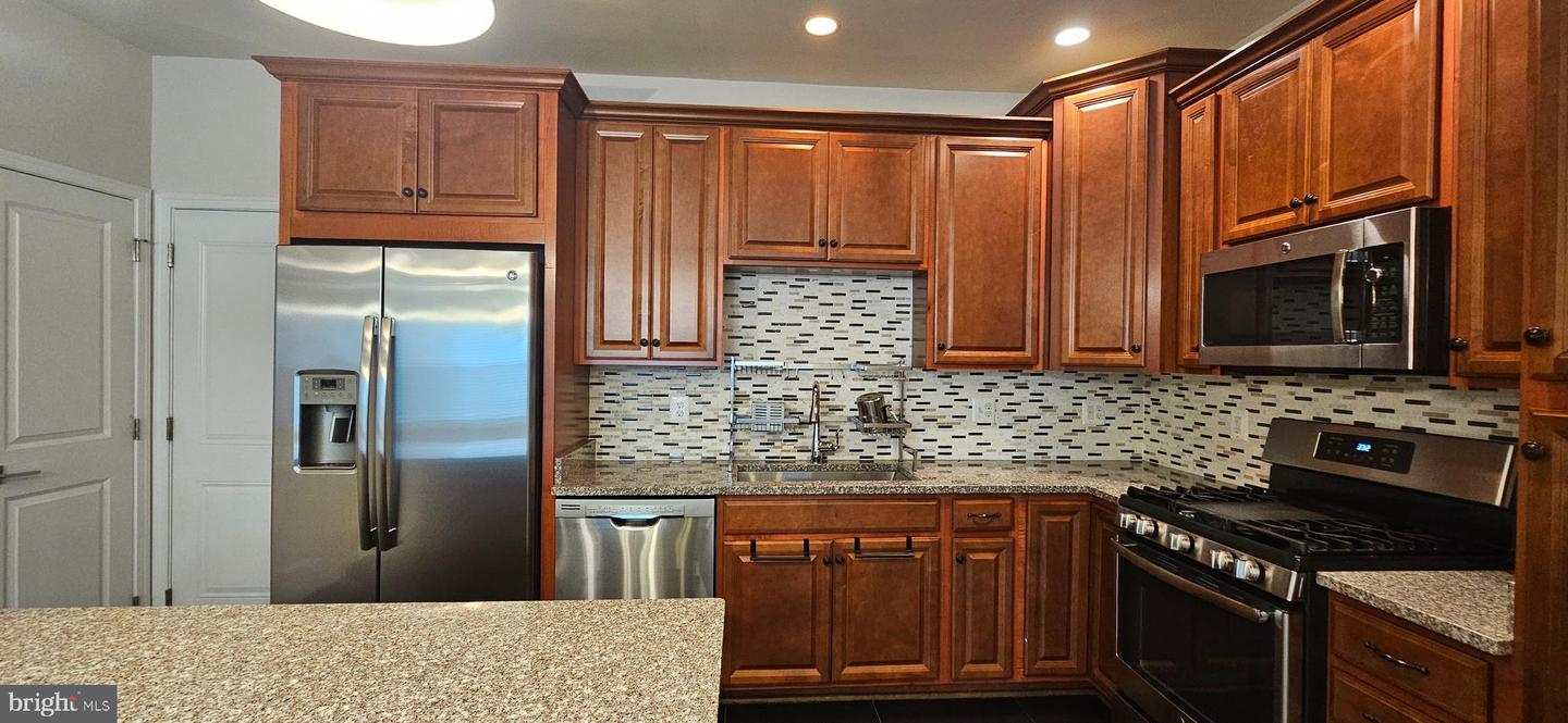 43102 THOROUGHFARE GAP TER, ASHBURN, Virginia 20148, 3 Bedrooms Bedrooms, ,2 BathroomsBathrooms,Residential,For sale,43102 THOROUGHFARE GAP TER,VALO2101488 MLS # VALO2101488