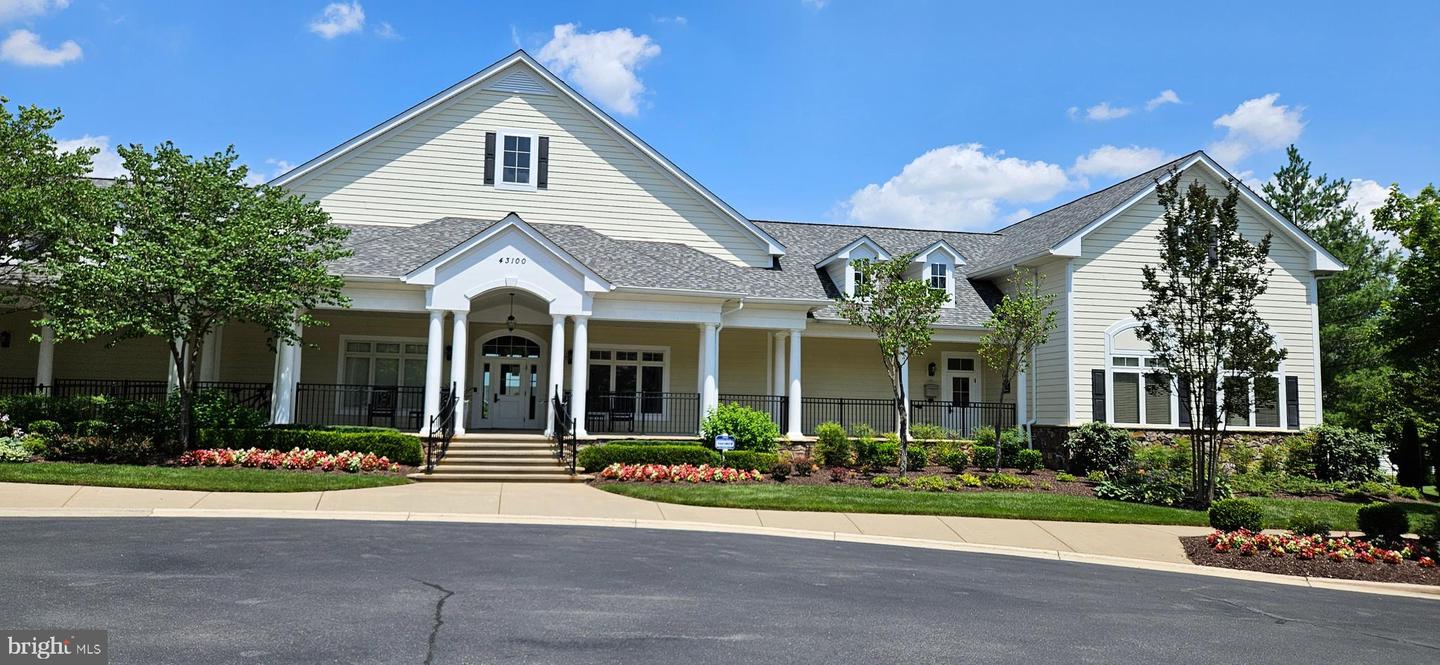 43102 THOROUGHFARE GAP TER, ASHBURN, Virginia 20148, 3 Bedrooms Bedrooms, ,2 BathroomsBathrooms,Residential,For sale,43102 THOROUGHFARE GAP TER,VALO2101488 MLS # VALO2101488