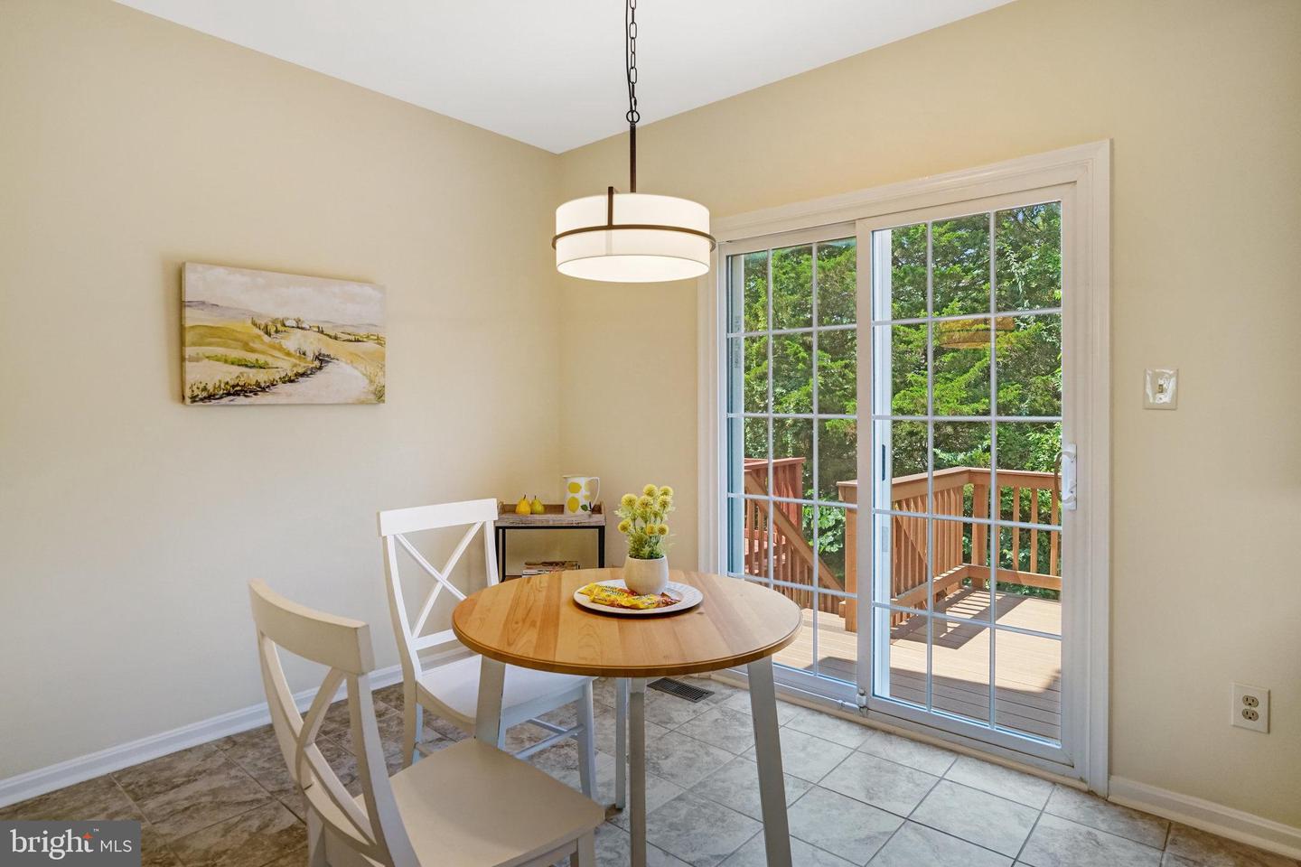 7044 FIELDHURST CT, ALEXANDRIA, Virginia 22315, 3 Bedrooms Bedrooms, ,2 BathroomsBathrooms,Residential,For sale,7044 FIELDHURST CT,VAFX2254298 MLS # VAFX2254298