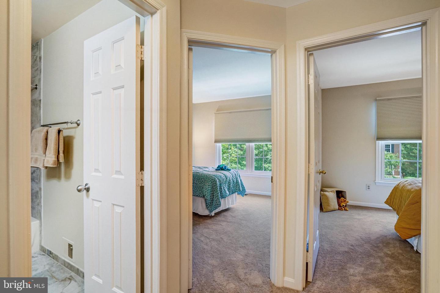 7044 FIELDHURST CT, ALEXANDRIA, Virginia 22315, 3 Bedrooms Bedrooms, ,2 BathroomsBathrooms,Residential,For sale,7044 FIELDHURST CT,VAFX2254298 MLS # VAFX2254298