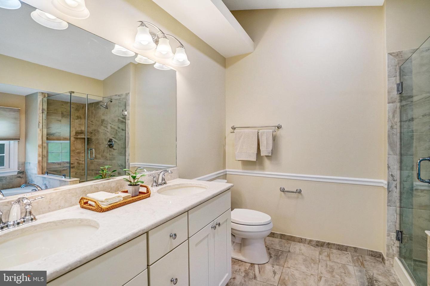 7044 FIELDHURST CT, ALEXANDRIA, Virginia 22315, 3 Bedrooms Bedrooms, ,2 BathroomsBathrooms,Residential,For sale,7044 FIELDHURST CT,VAFX2254298 MLS # VAFX2254298