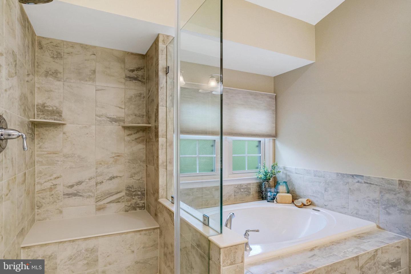 7044 FIELDHURST CT, ALEXANDRIA, Virginia 22315, 3 Bedrooms Bedrooms, ,2 BathroomsBathrooms,Residential,For sale,7044 FIELDHURST CT,VAFX2254298 MLS # VAFX2254298