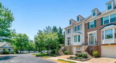 7044 FIELDHURST CT, ALEXANDRIA, Virginia 22315, 3 Bedrooms Bedrooms, ,2 BathroomsBathrooms,Residential,For sale,7044 FIELDHURST CT,VAFX2254298 MLS # VAFX2254298
