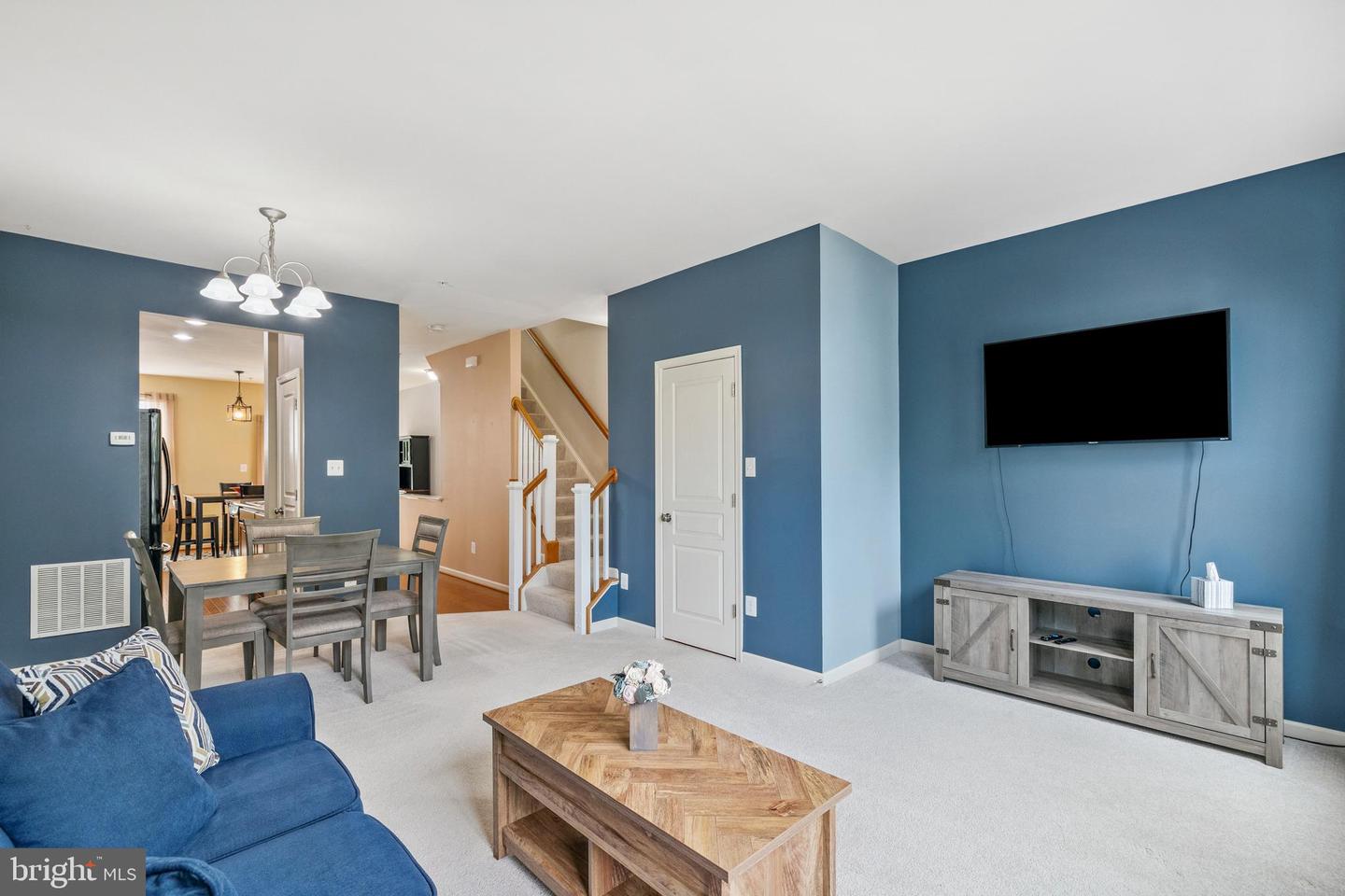 12796 LOTTE DRIVE #45, LAKE RIDGE, Virginia 22192, 3 Bedrooms Bedrooms, ,3 BathroomsBathrooms,Residential,For sale,12796 LOTTE DRIVE #45,VAPW2098722 MLS # VAPW2098722