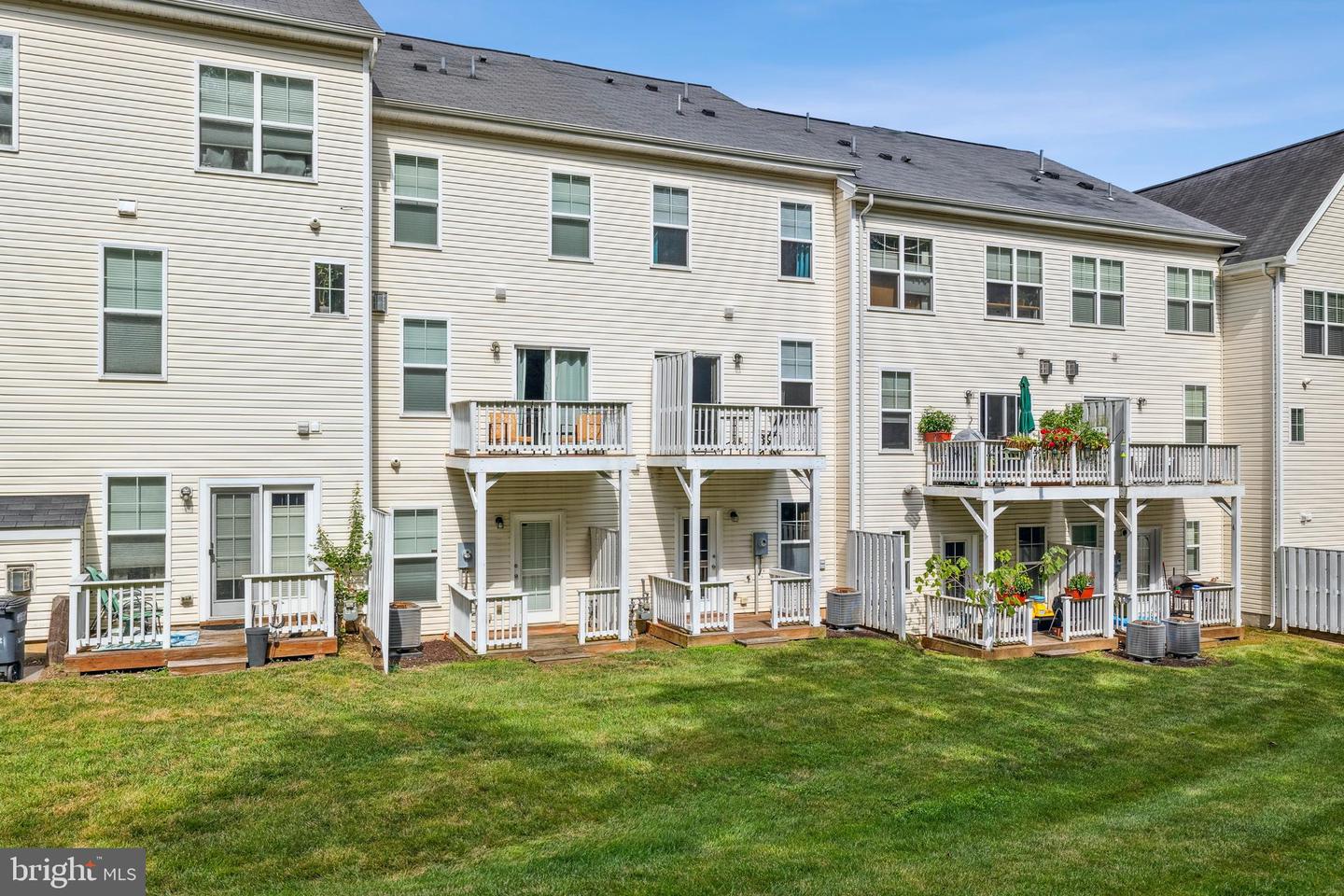 12796 LOTTE DRIVE #45, LAKE RIDGE, Virginia 22192, 3 Bedrooms Bedrooms, ,3 BathroomsBathrooms,Residential,For sale,12796 LOTTE DRIVE #45,VAPW2098722 MLS # VAPW2098722