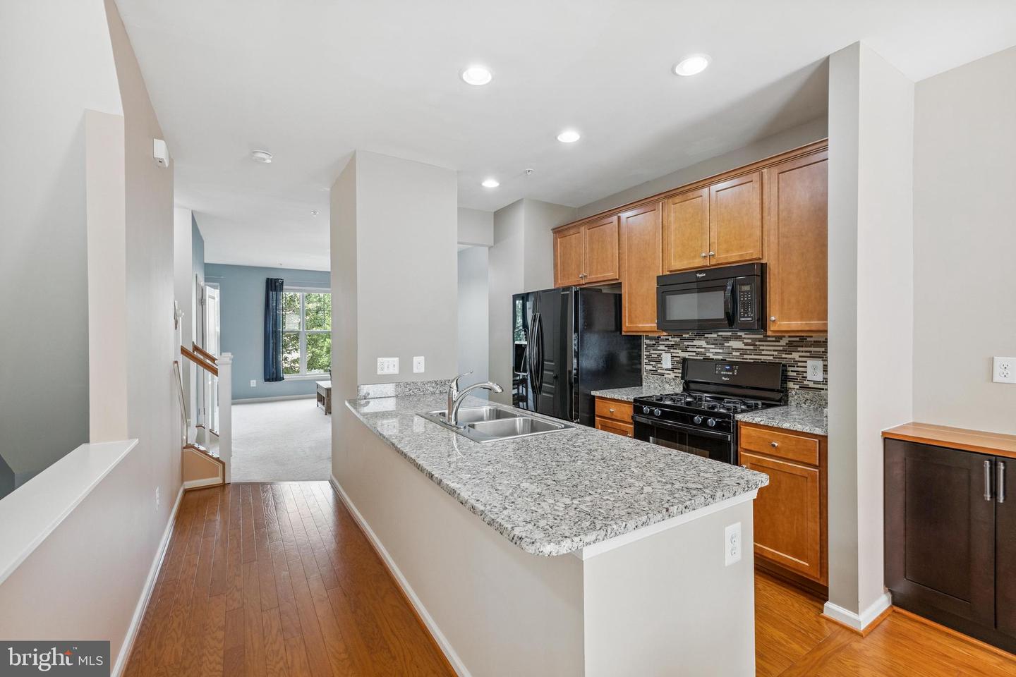 12796 LOTTE DRIVE #45, LAKE RIDGE, Virginia 22192, 3 Bedrooms Bedrooms, ,3 BathroomsBathrooms,Residential,For sale,12796 LOTTE DRIVE #45,VAPW2098722 MLS # VAPW2098722