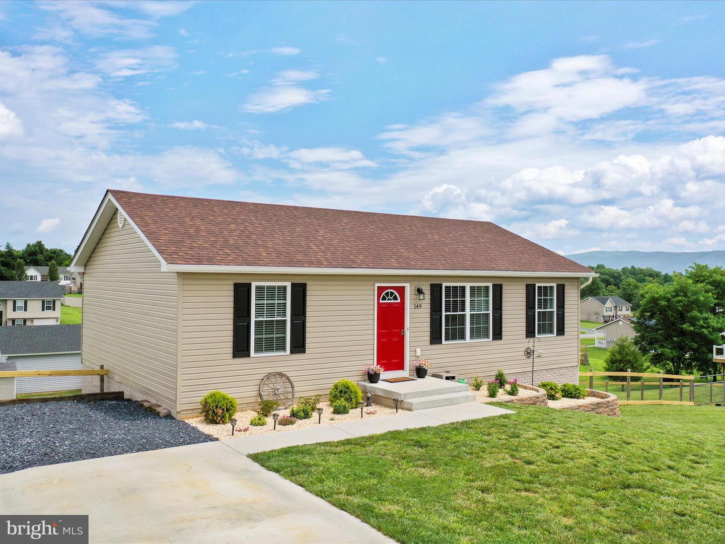 149 LILLEIGH, MAURERTOWN, Virginia 22644, 3 Bedrooms Bedrooms, ,2 BathroomsBathrooms,Residential,For sale,149 LILLEIGH,VASH2011940 MLS # VASH2011940