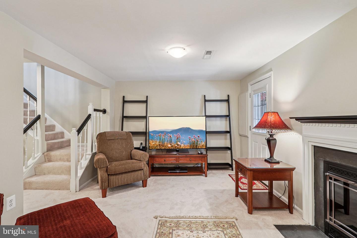 178 SULGRAVE CT, STERLING, Virginia 20165, 3 Bedrooms Bedrooms, ,2 BathroomsBathrooms,Residential,For sale,178 SULGRAVE CT,VALO2101516 MLS # VALO2101516