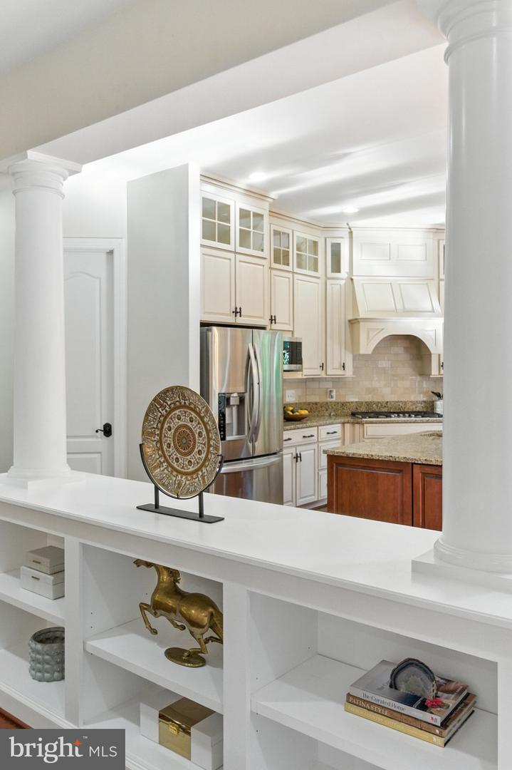1628 WESTMORELAND ST, MCLEAN, Virginia 22101, 6 Bedrooms Bedrooms, ,5 BathroomsBathrooms,Residential,For sale,1628 WESTMORELAND ST,VAFX2254346 MLS # VAFX2254346