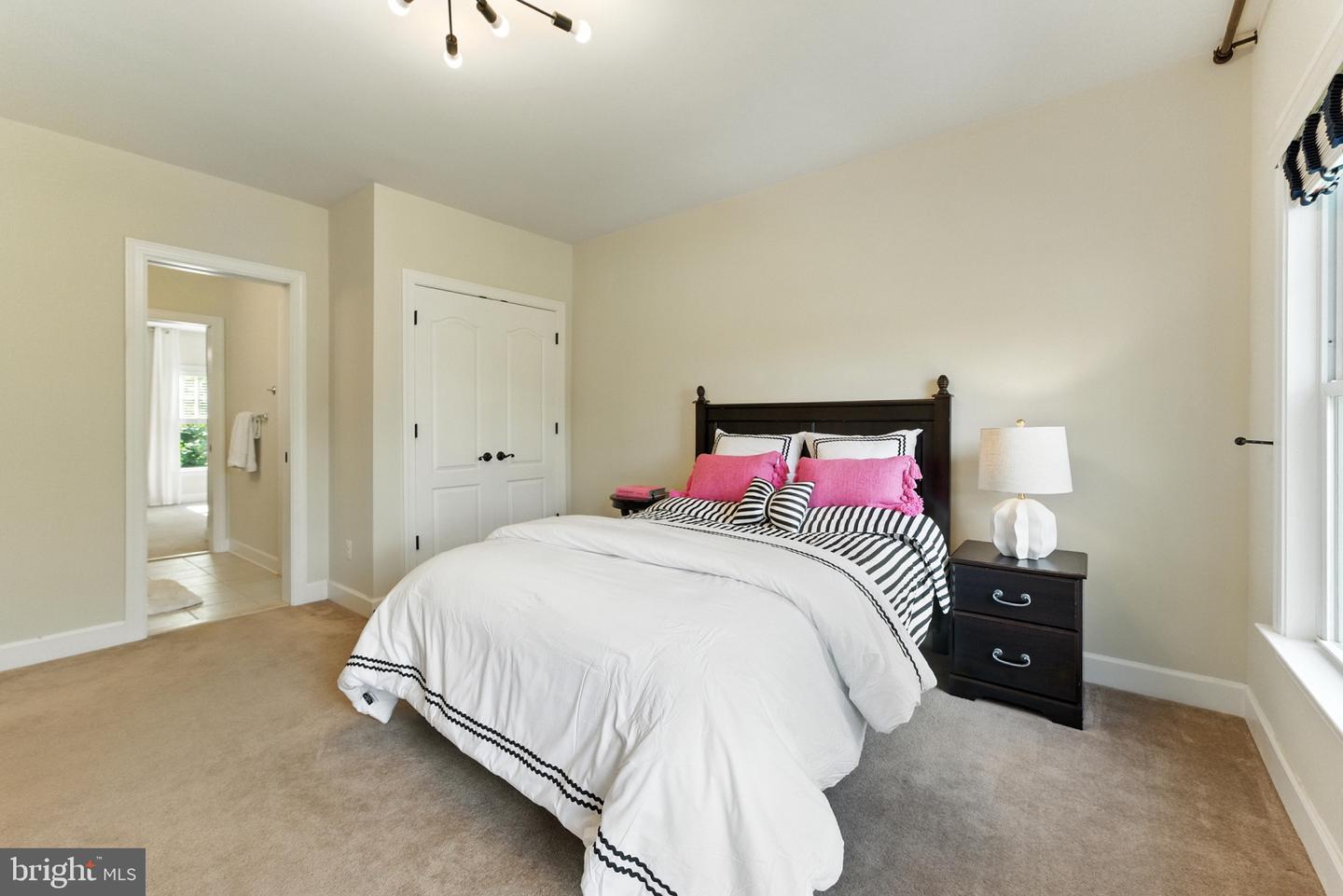1628 WESTMORELAND ST, MCLEAN, Virginia 22101, 6 Bedrooms Bedrooms, ,5 BathroomsBathrooms,Residential,For sale,1628 WESTMORELAND ST,VAFX2254346 MLS # VAFX2254346