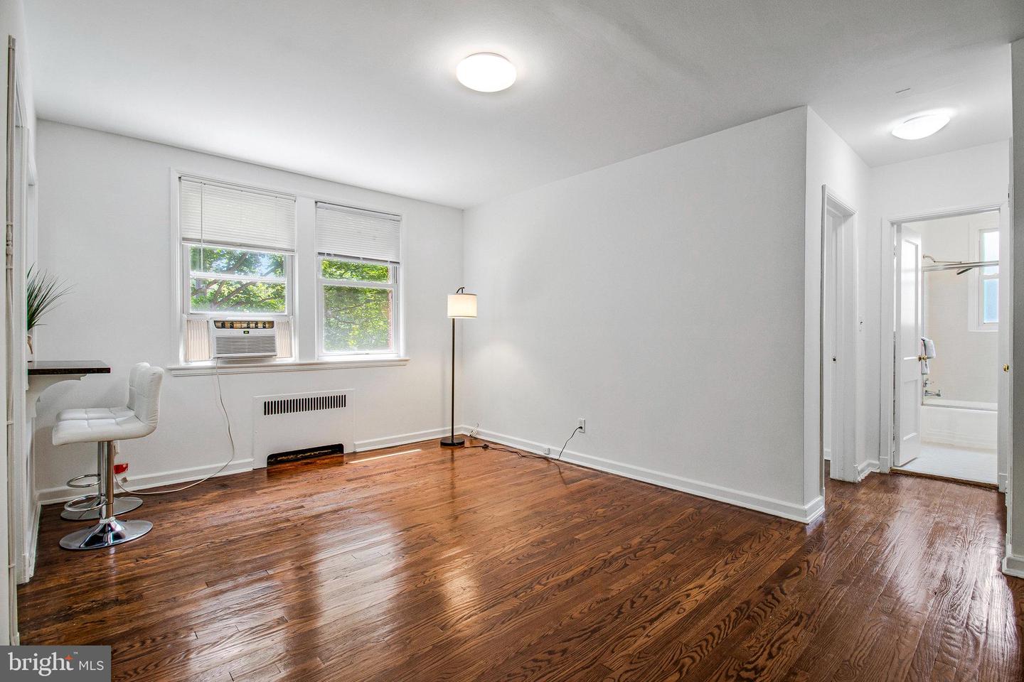 4029 BENTON ST NW #201, WASHINGTON, District Of Columbia 20007, 1 Bedroom Bedrooms, ,1 BathroomBathrooms,Residential,For sale,4029 BENTON ST NW #201,DCDC2209482 MLS # DCDC2209482