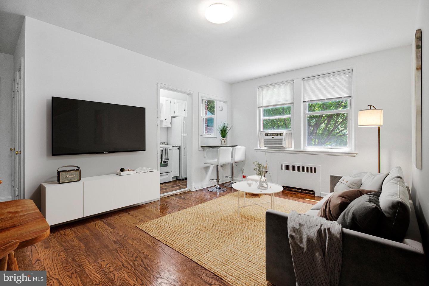 4029 BENTON ST NW #201, WASHINGTON, District Of Columbia 20007, 1 Bedroom Bedrooms, ,1 BathroomBathrooms,Residential,For sale,4029 BENTON ST NW #201,DCDC2209482 MLS # DCDC2209482