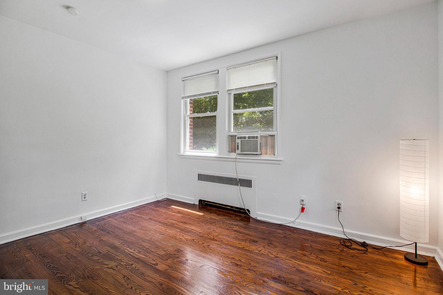 4029 BENTON ST NW #201, WASHINGTON, District Of Columbia 20007, 1 Bedroom Bedrooms, ,1 BathroomBathrooms,Residential,For sale,4029 BENTON ST NW #201,DCDC2209482 MLS # DCDC2209482