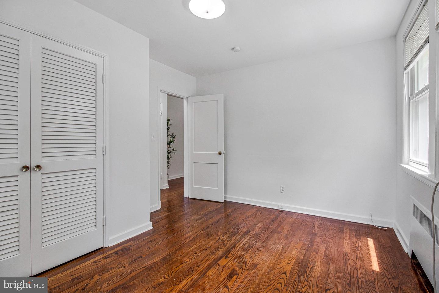 4029 BENTON ST NW #201, WASHINGTON, District Of Columbia 20007, 1 Bedroom Bedrooms, ,1 BathroomBathrooms,Residential,For sale,4029 BENTON ST NW #201,DCDC2209482 MLS # DCDC2209482