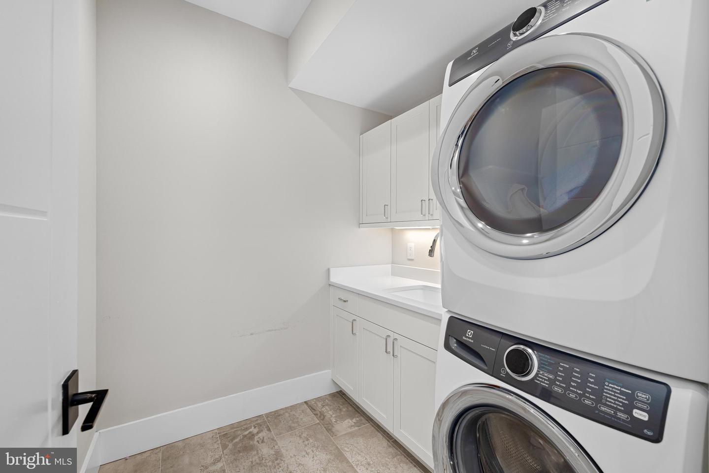 5624 SHERIER PL NW, WASHINGTON, District Of Columbia 20016, 6 Bedrooms Bedrooms, ,5 BathroomsBathrooms,Residential,For sale,5624 SHERIER PL NW,DCDC2209488 MLS # DCDC2209488
