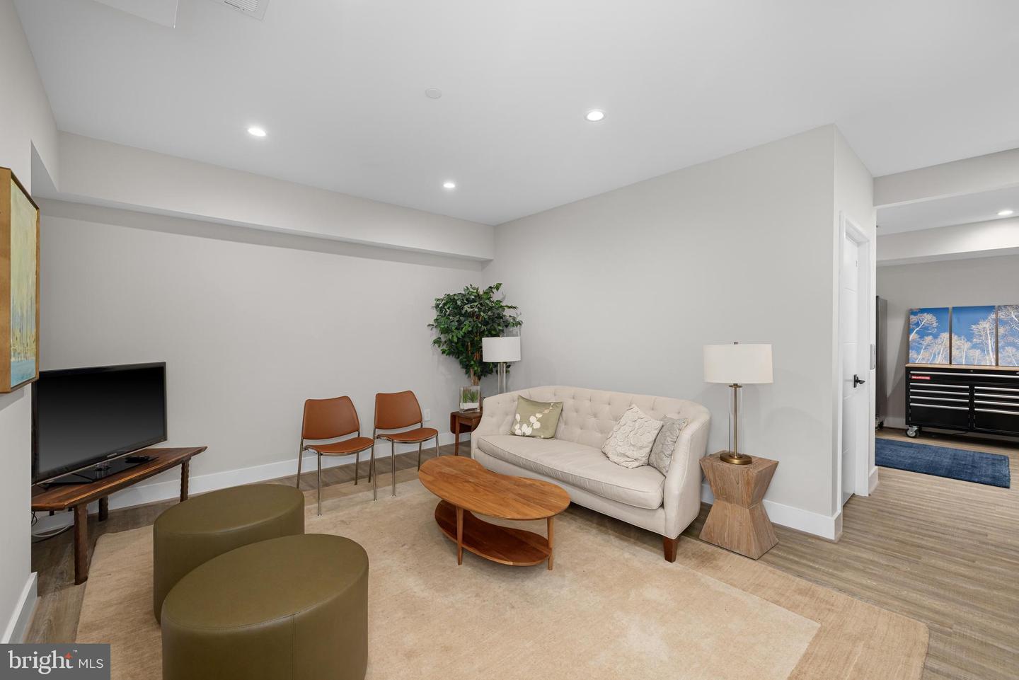 5624 SHERIER PL NW, WASHINGTON, District Of Columbia 20016, 6 Bedrooms Bedrooms, ,5 BathroomsBathrooms,Residential,For sale,5624 SHERIER PL NW,DCDC2209488 MLS # DCDC2209488