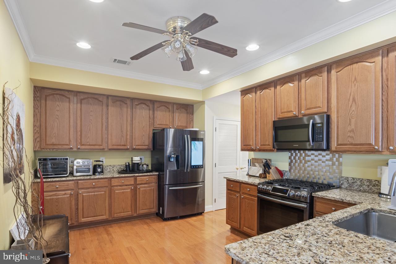 788 MONUMENT AVE, WOODBRIDGE, Virginia 22191, 4 Bedrooms Bedrooms, ,3 BathroomsBathrooms,Residential,For sale,788 MONUMENT AVE,VAPW2098782 MLS # VAPW2098782