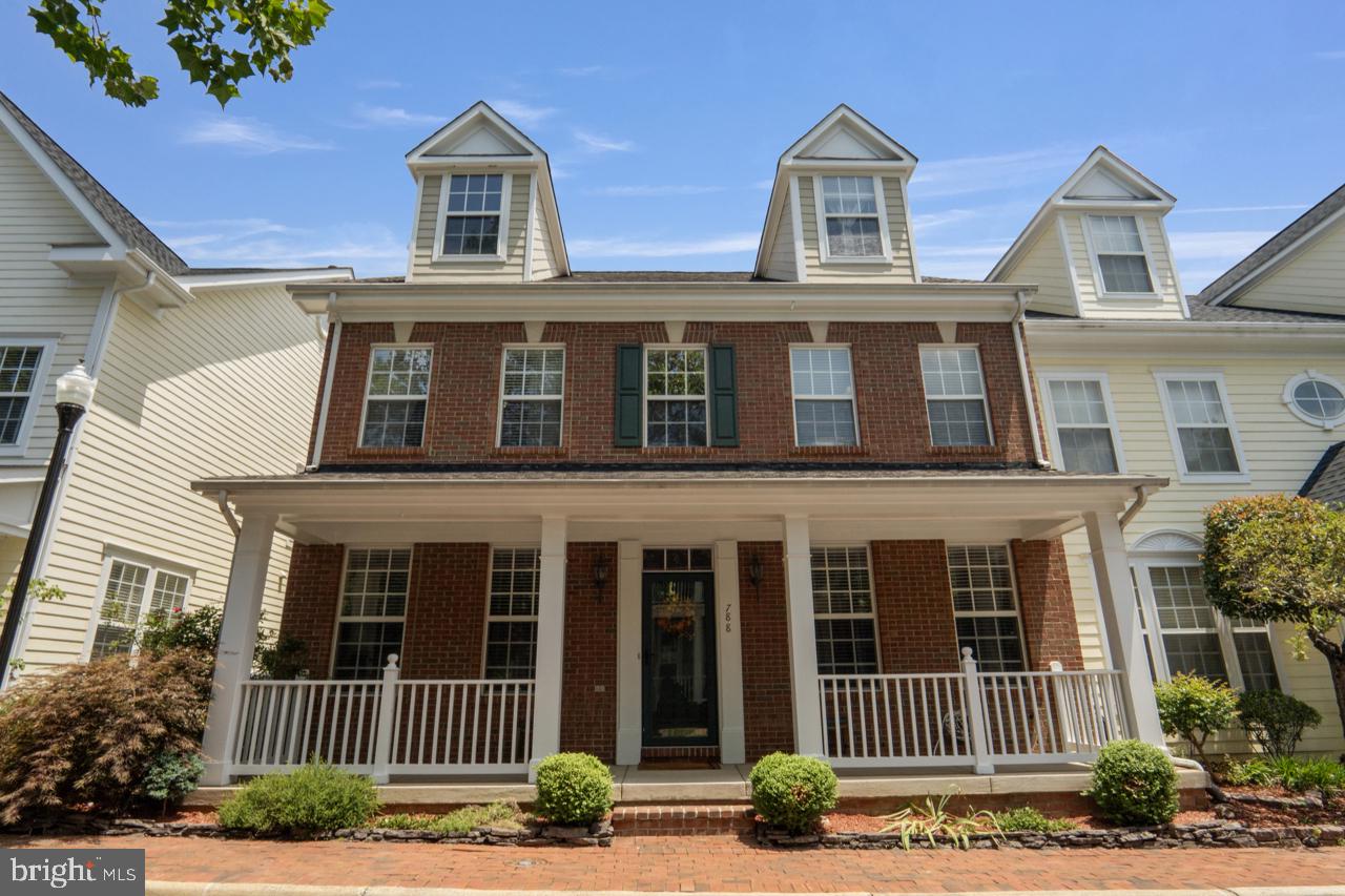 788 MONUMENT AVE, WOODBRIDGE, Virginia 22191, 4 Bedrooms Bedrooms, ,3 BathroomsBathrooms,Residential,For sale,788 MONUMENT AVE,VAPW2098782 MLS # VAPW2098782