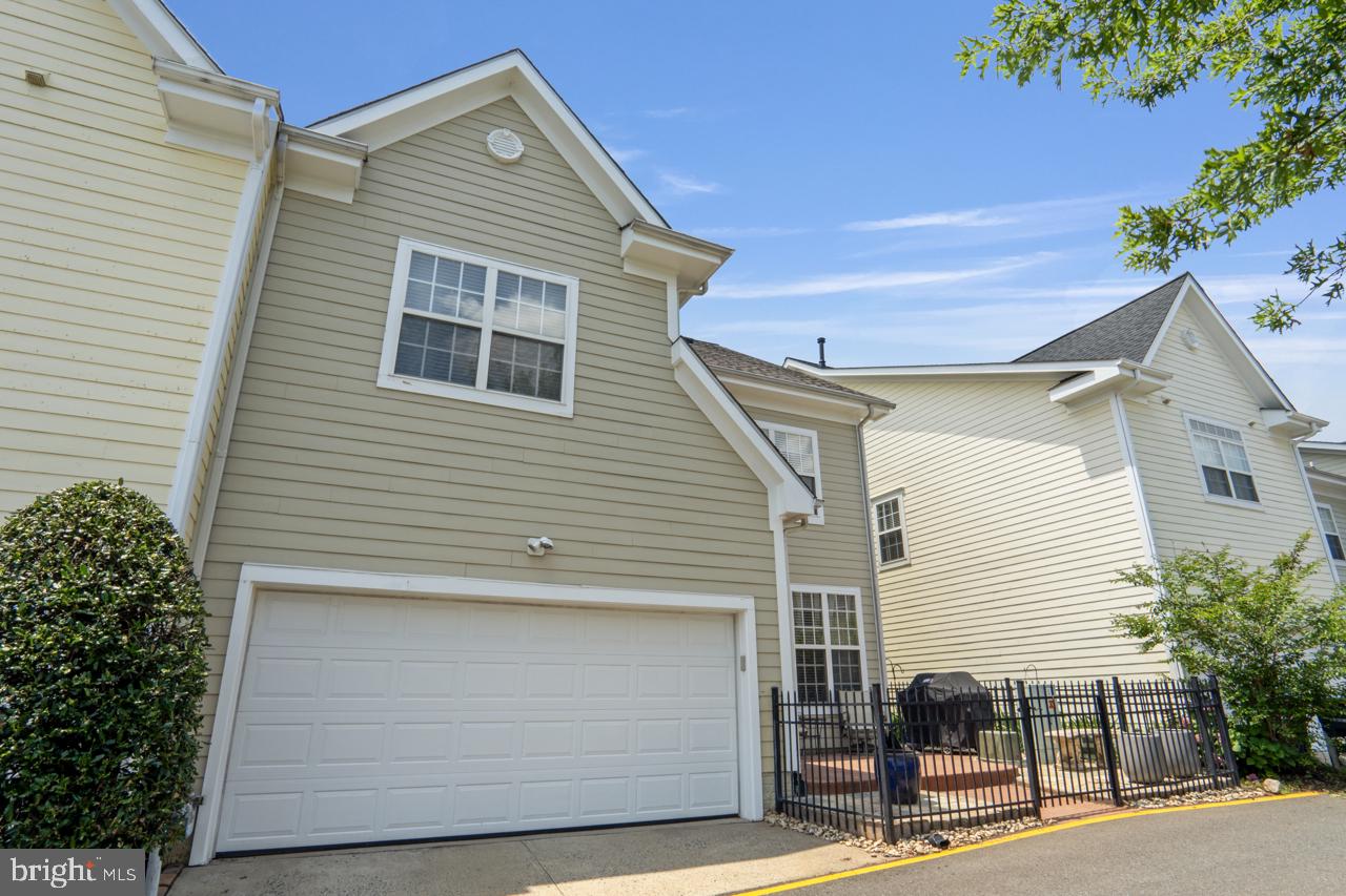 788 MONUMENT AVE, WOODBRIDGE, Virginia 22191, 4 Bedrooms Bedrooms, ,3 BathroomsBathrooms,Residential,For sale,788 MONUMENT AVE,VAPW2098782 MLS # VAPW2098782
