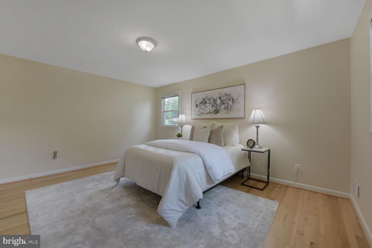 3512 QUEEN ANNE DR, FAIRFAX, Virginia 22030, 5 Bedrooms Bedrooms, ,3 BathroomsBathrooms,Residential,For sale,3512 QUEEN ANNE DR,VAFC2006592 MLS # VAFC2006592