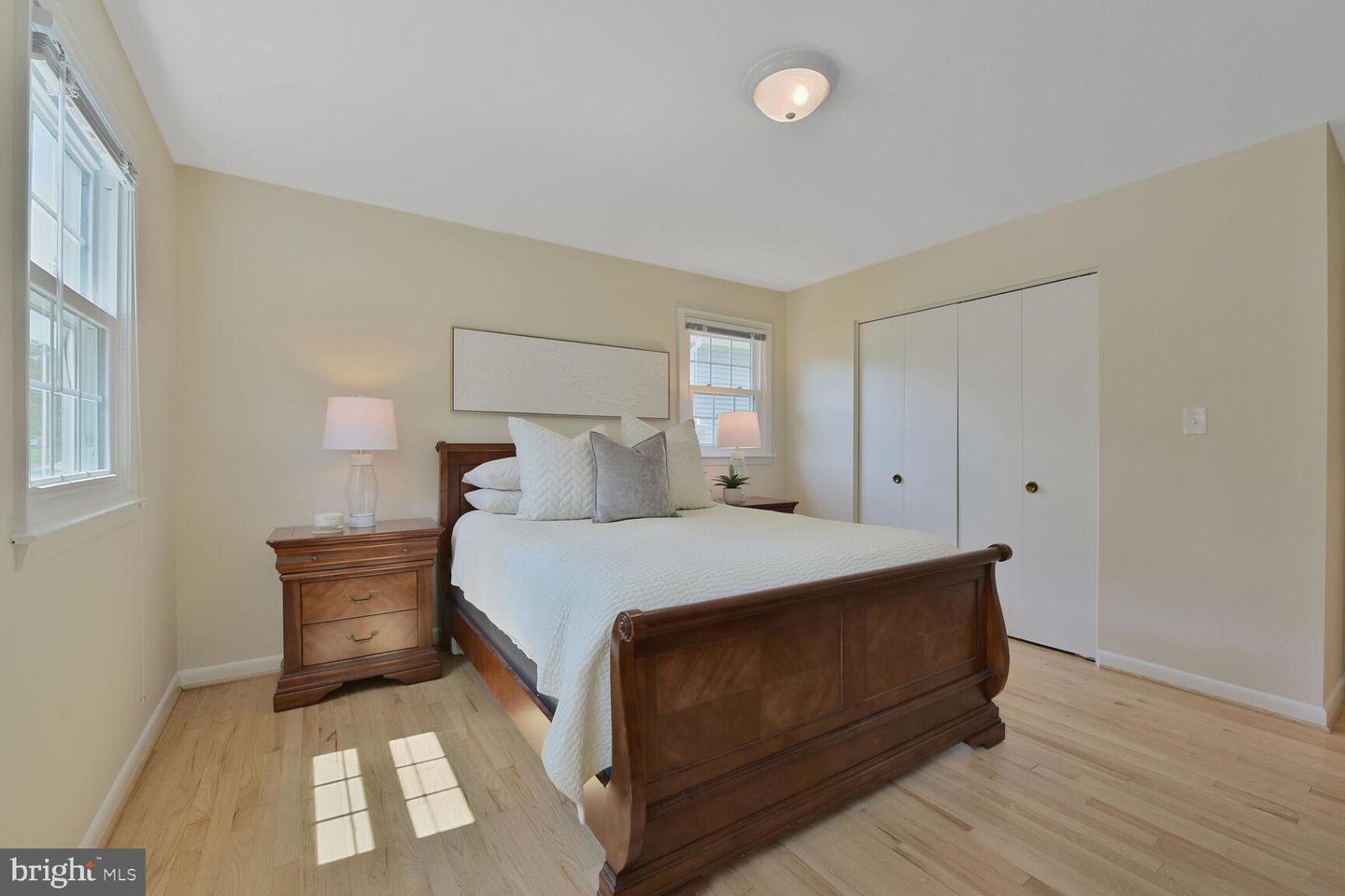 3512 QUEEN ANNE DR, FAIRFAX, Virginia 22030, 5 Bedrooms Bedrooms, ,3 BathroomsBathrooms,Residential,For sale,3512 QUEEN ANNE DR,VAFC2006592 MLS # VAFC2006592