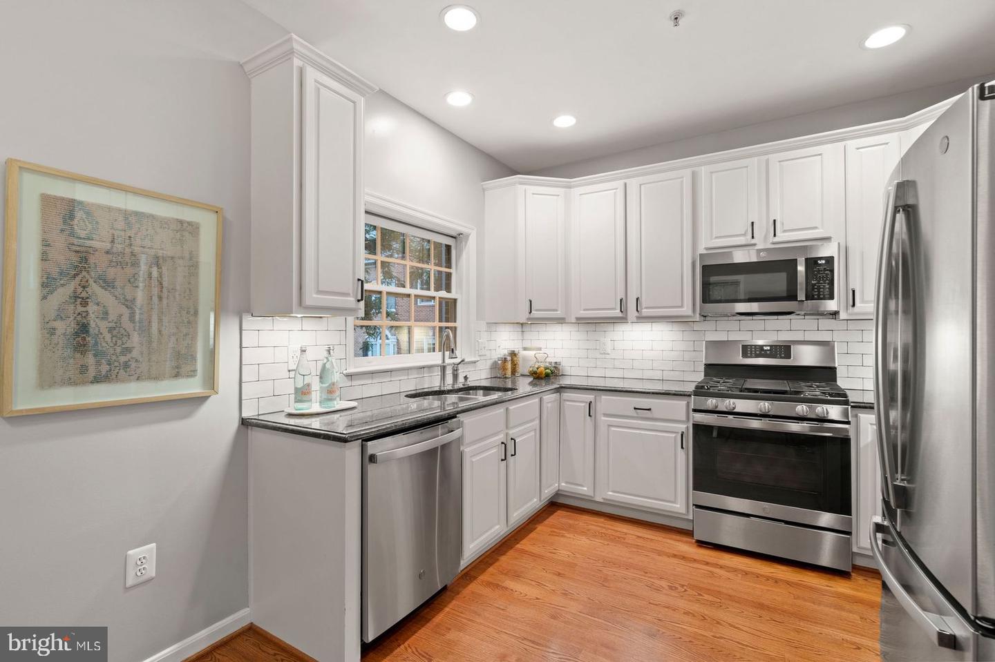 1158 N VERNON ST, ARLINGTON, Virginia 22201, 3 Bedrooms Bedrooms, ,2 BathroomsBathrooms,Residential,For sale,1158 N VERNON ST,VAAR2060386 MLS # VAAR2060386