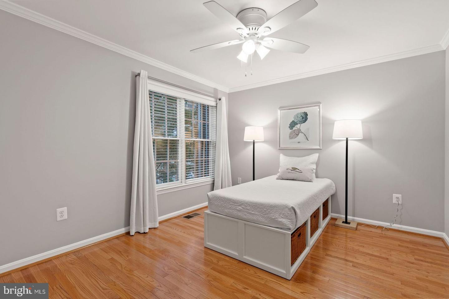 1158 N VERNON ST, ARLINGTON, Virginia 22201, 3 Bedrooms Bedrooms, ,2 BathroomsBathrooms,Residential,For sale,1158 N VERNON ST,VAAR2060386 MLS # VAAR2060386