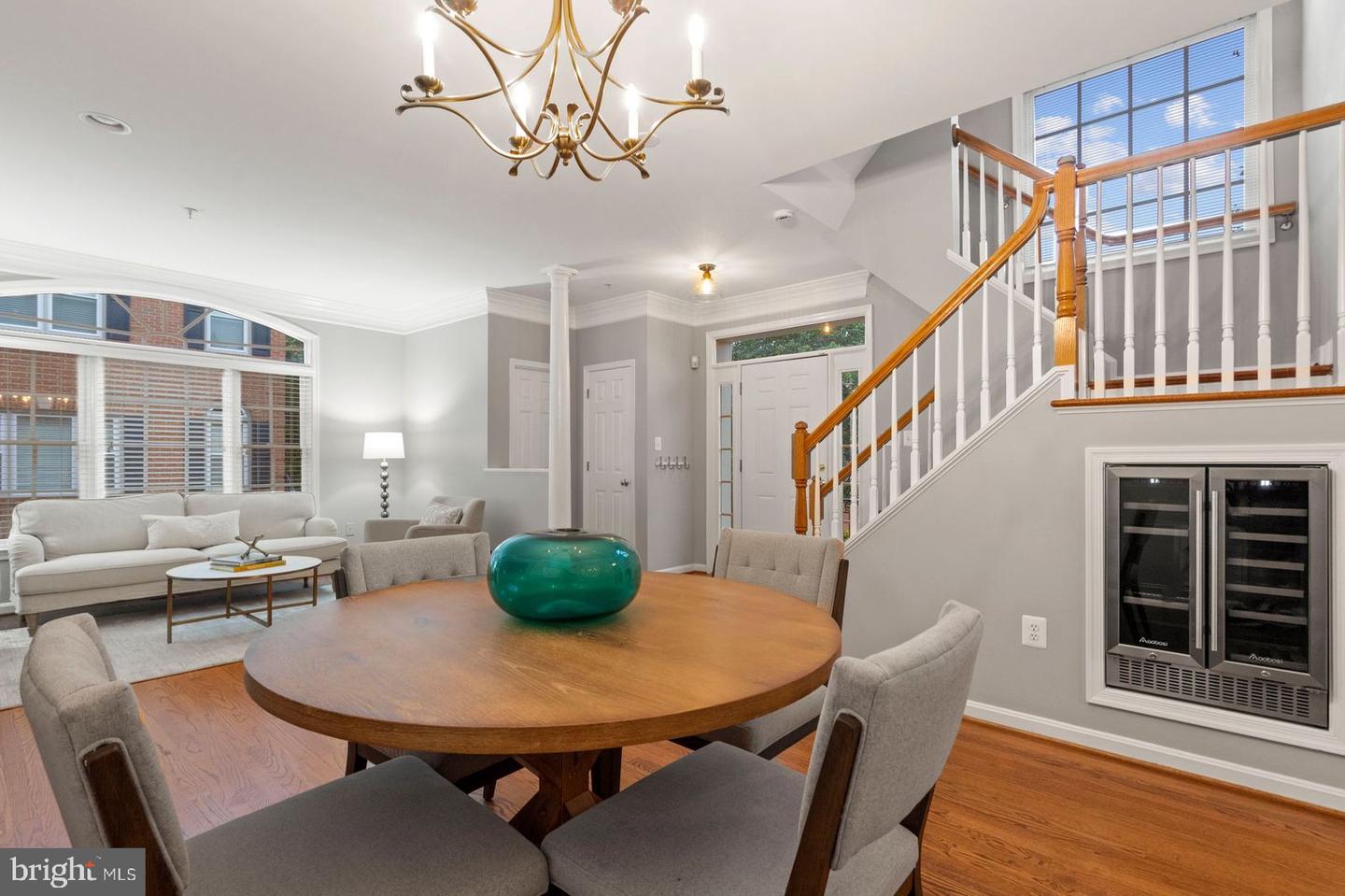 1158 N VERNON ST, ARLINGTON, Virginia 22201, 3 Bedrooms Bedrooms, ,2 BathroomsBathrooms,Residential,For sale,1158 N VERNON ST,VAAR2060386 MLS # VAAR2060386