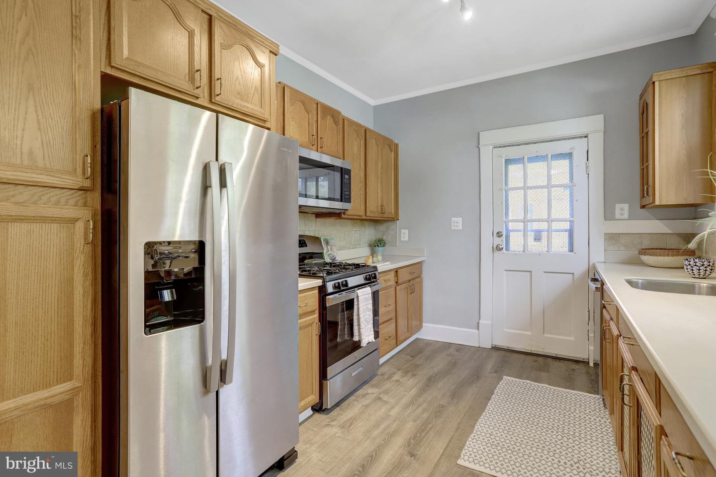 3201 N PERSHING DR, ARLINGTON, Virginia 22201, 5 Bedrooms Bedrooms, ,2 BathroomsBathrooms,Residential,For sale,3201 N PERSHING DR,VAAR2060406 MLS # VAAR2060406