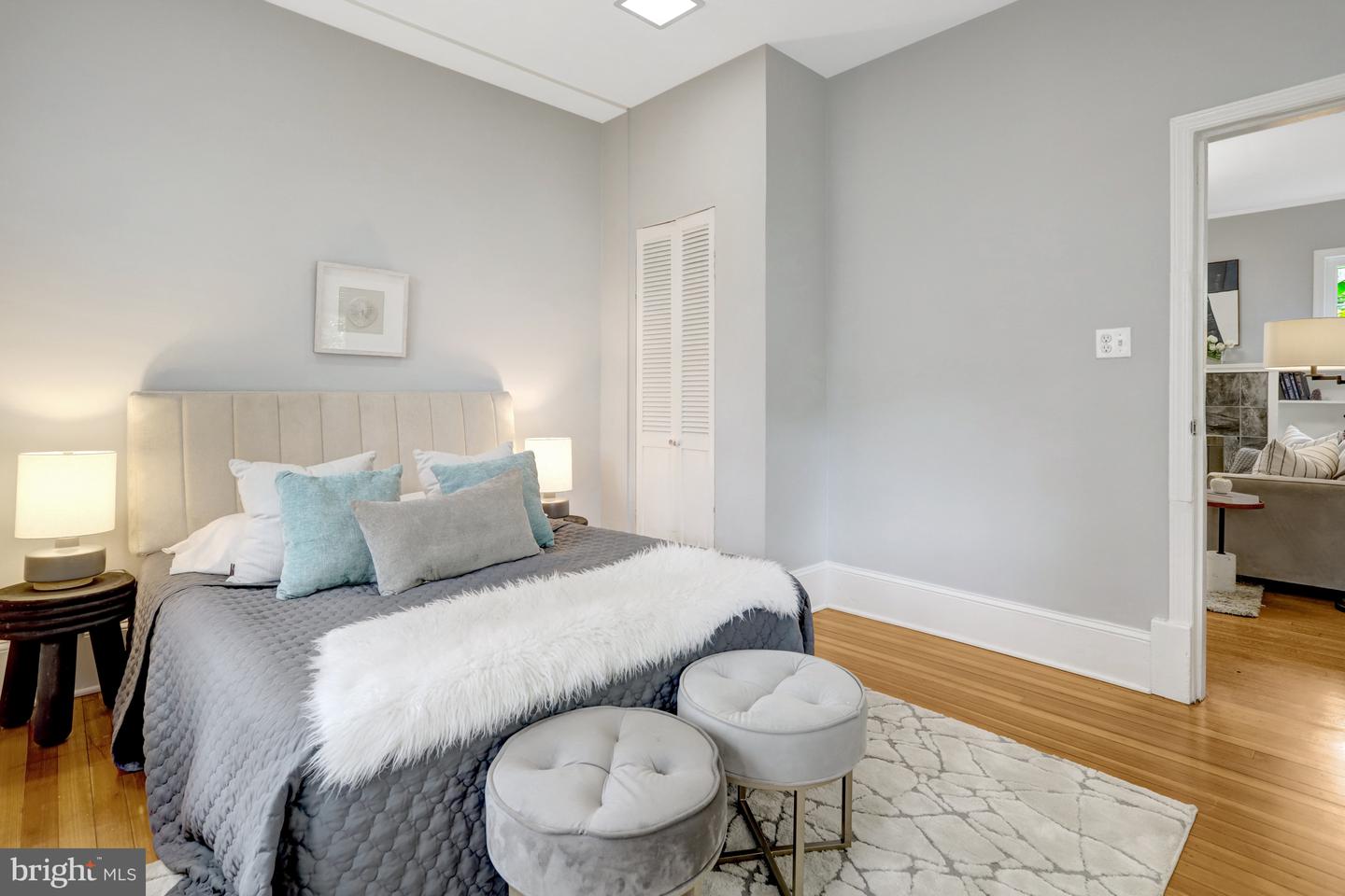 3201 N PERSHING DR, ARLINGTON, Virginia 22201, 5 Bedrooms Bedrooms, ,2 BathroomsBathrooms,Residential,For sale,3201 N PERSHING DR,VAAR2060406 MLS # VAAR2060406