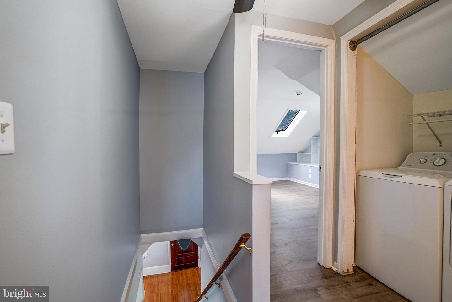 3201 N PERSHING DR, ARLINGTON, Virginia 22201, 5 Bedrooms Bedrooms, ,2 BathroomsBathrooms,Residential,For sale,3201 N PERSHING DR,VAAR2060406 MLS # VAAR2060406