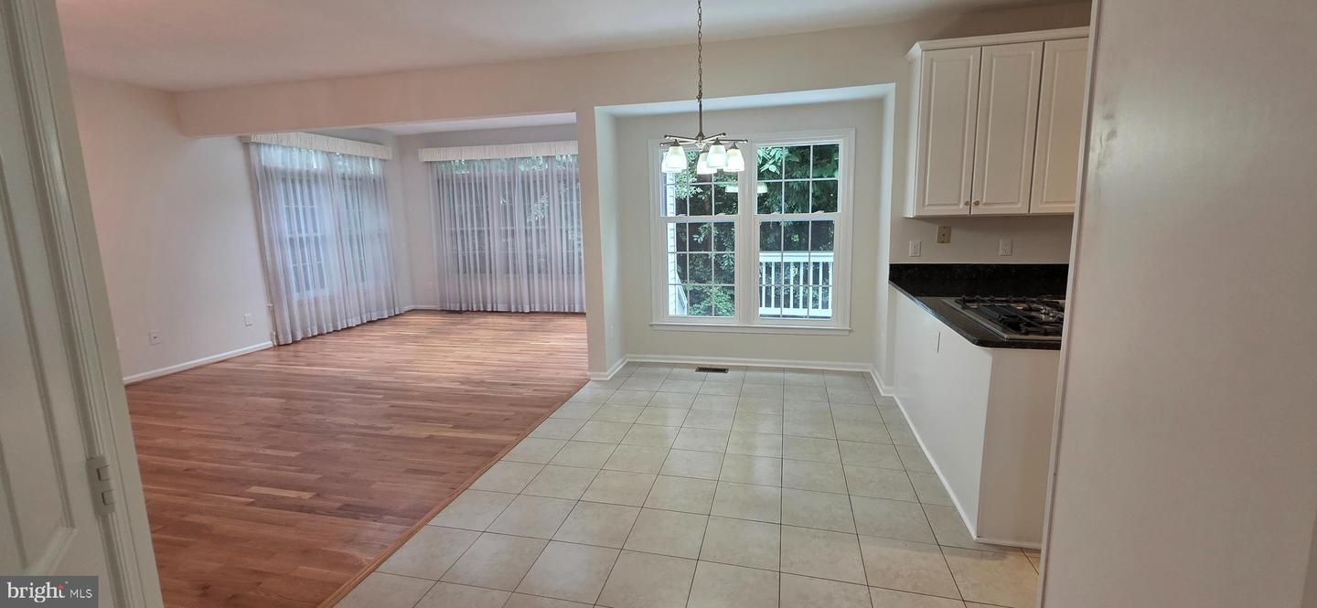 47330 VISTA CT, POTOMAC FALLS, Virginia 20165, 5 Bedrooms Bedrooms, ,3 BathroomsBathrooms,Residential,For sale,47330 VISTA CT,VALO2101592 MLS # VALO2101592