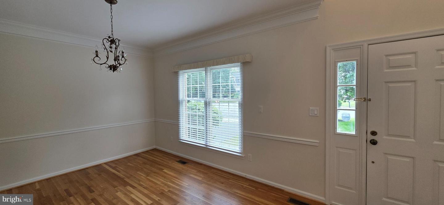47330 VISTA CT, POTOMAC FALLS, Virginia 20165, 5 Bedrooms Bedrooms, ,3 BathroomsBathrooms,Residential,For sale,47330 VISTA CT,VALO2101592 MLS # VALO2101592