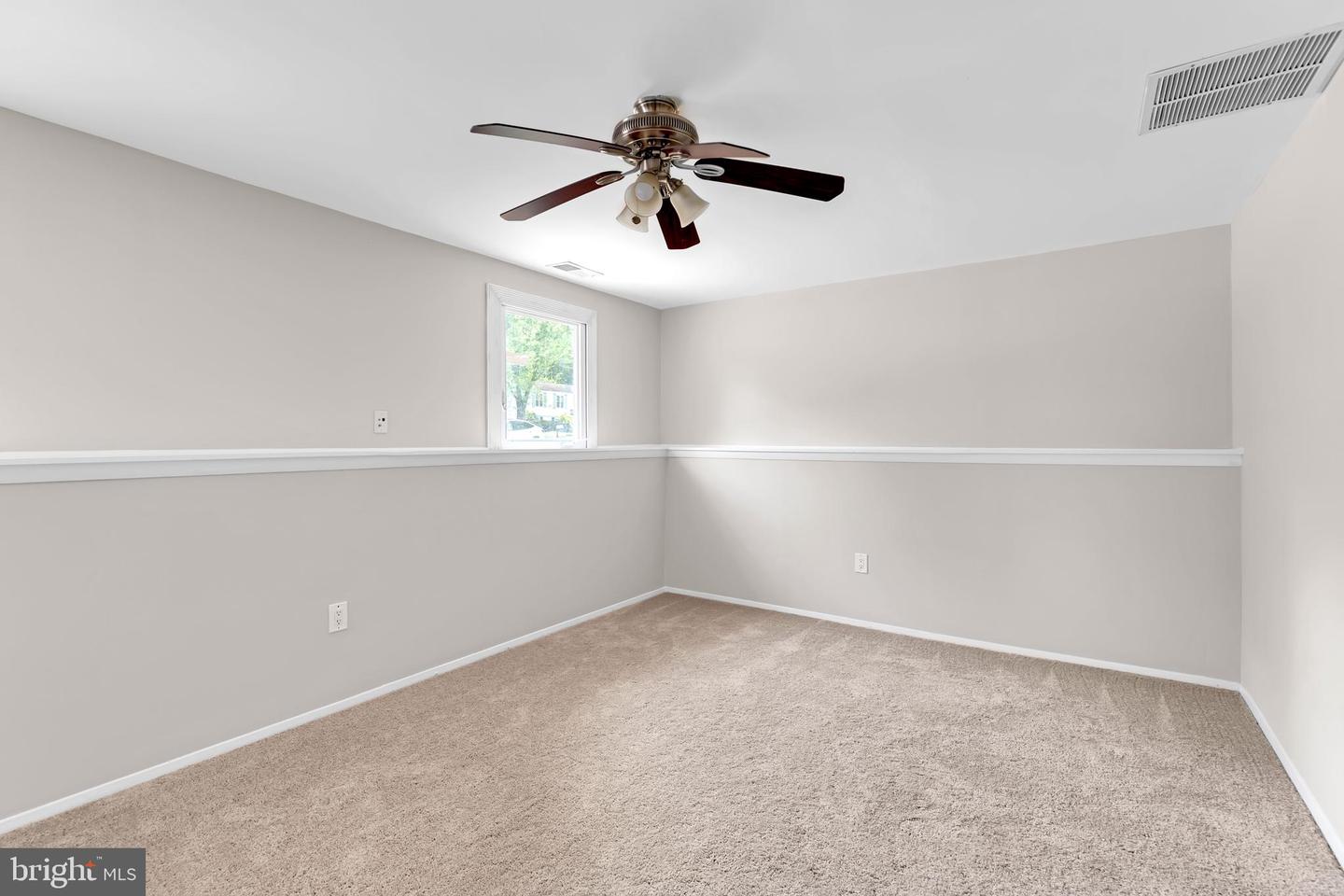 4502 CUB RUN RD, CHANTILLY, Virginia 20151, 5 Bedrooms Bedrooms, ,3 BathroomsBathrooms,Residential,For sale,4502 CUB RUN RD,VAFX2254416 MLS # VAFX2254416
