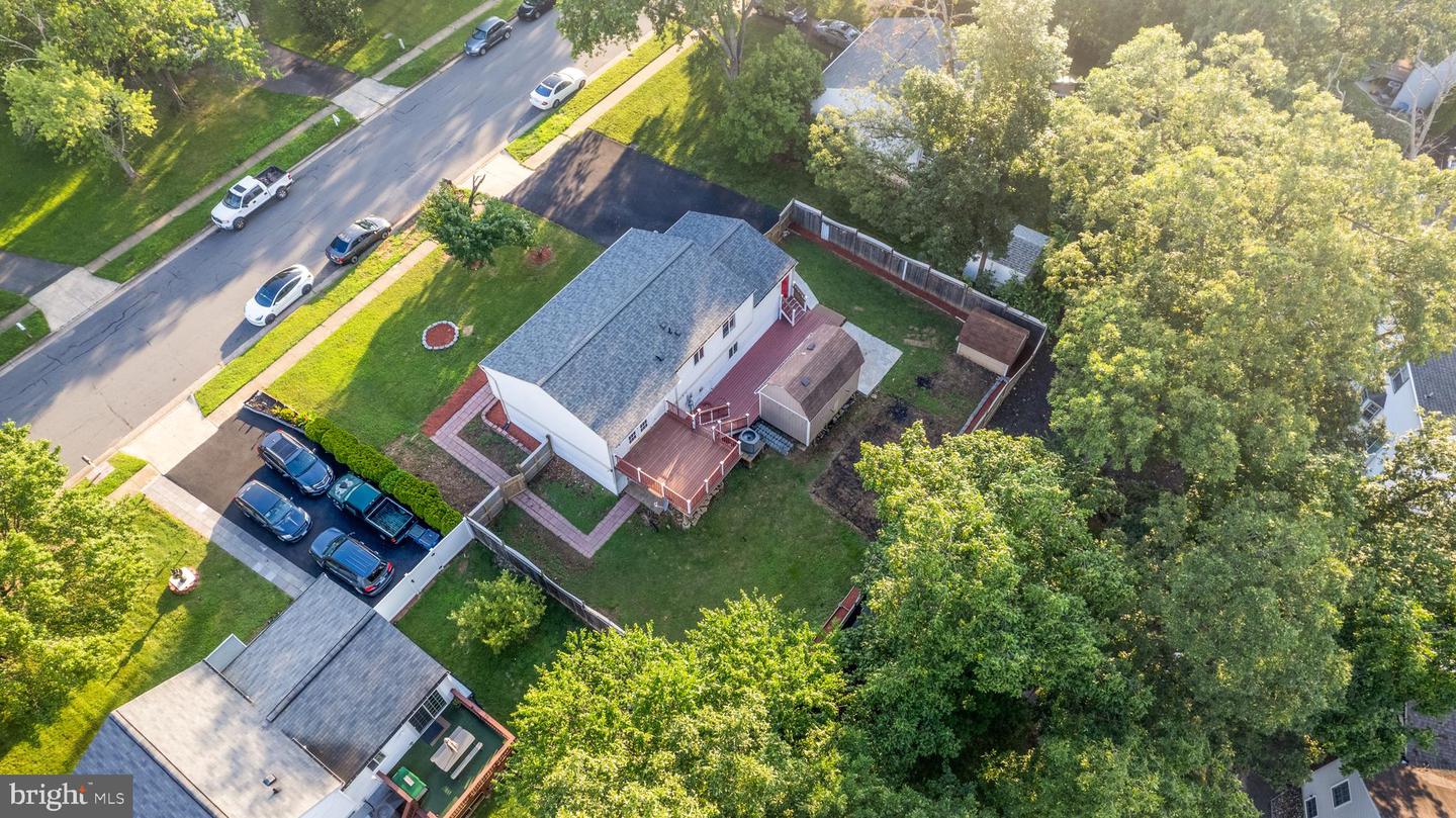 4502 CUB RUN RD, CHANTILLY, Virginia 20151, 5 Bedrooms Bedrooms, ,3 BathroomsBathrooms,Residential,For sale,4502 CUB RUN RD,VAFX2254416 MLS # VAFX2254416