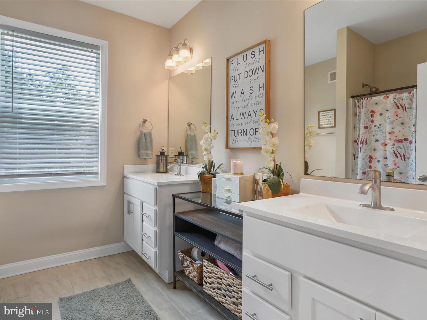 7040 VALLEY PIKE, MIDDLETOWN, Virginia 22645, 4 Bedrooms Bedrooms, ,2 BathroomsBathrooms,Residential,For sale,7040 VALLEY PIKE,VAFV2035346 MLS # VAFV2035346