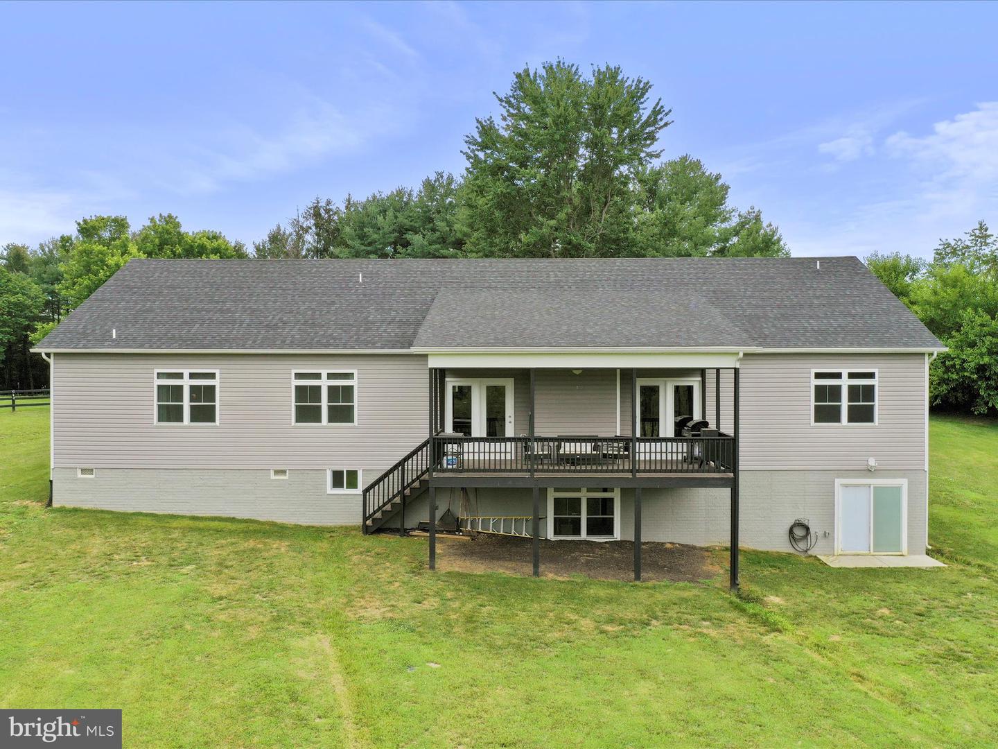 7040 VALLEY PIKE, MIDDLETOWN, Virginia 22645, 4 Bedrooms Bedrooms, ,2 BathroomsBathrooms,Residential,For sale,7040 VALLEY PIKE,VAFV2035346 MLS # VAFV2035346