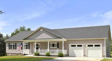 7040 VALLEY PIKE, MIDDLETOWN, Virginia 22645, 4 Bedrooms Bedrooms, ,2 BathroomsBathrooms,Residential,For sale,7040 VALLEY PIKE,VAFV2035346 MLS # VAFV2035346