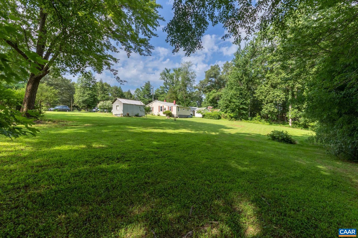 304 MARTIN KINGS RD, CHARLOTTESVILLE, Virginia 22902, 2 Bedrooms Bedrooms, ,1 BathroomBathrooms,Residential,For sale,304 MARTIN KINGS RD,666529 MLS # 666529
