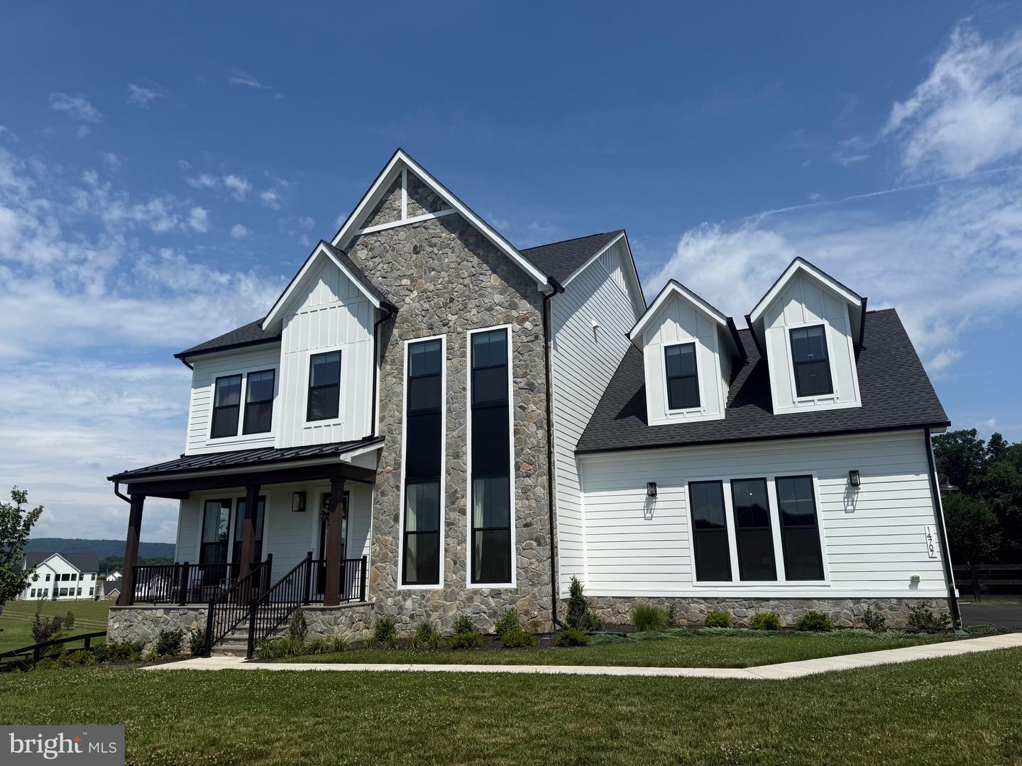 14707 FARMALL CT, WATERFORD, Virginia 20197, 5 Bedrooms Bedrooms, ,4 BathroomsBathrooms,Residential,For sale,14707 FARMALL CT,VALO2101600 MLS # VALO2101600