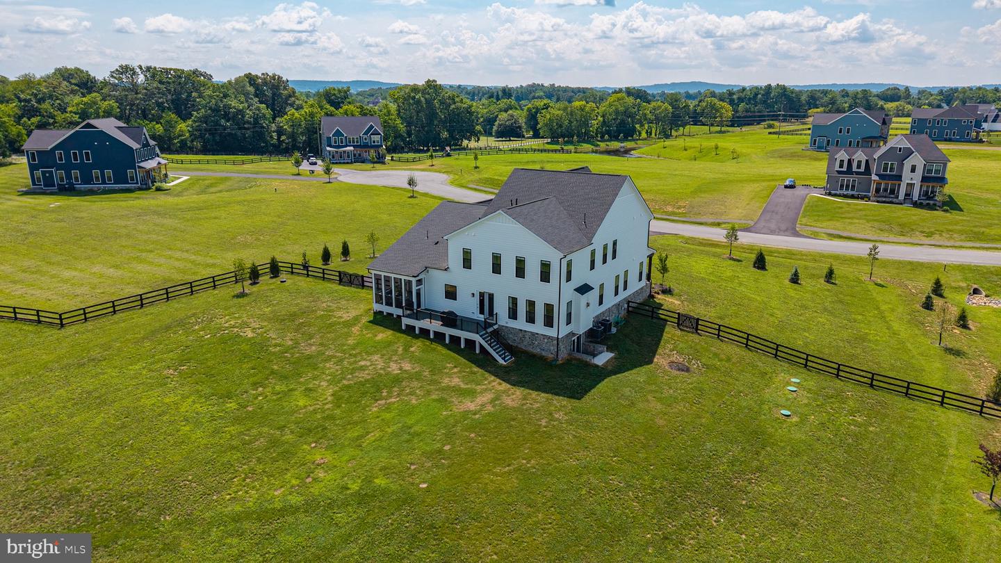 14707 FARMALL CT, WATERFORD, Virginia 20197, 5 Bedrooms Bedrooms, ,4 BathroomsBathrooms,Residential,For sale,14707 FARMALL CT,VALO2101600 MLS # VALO2101600