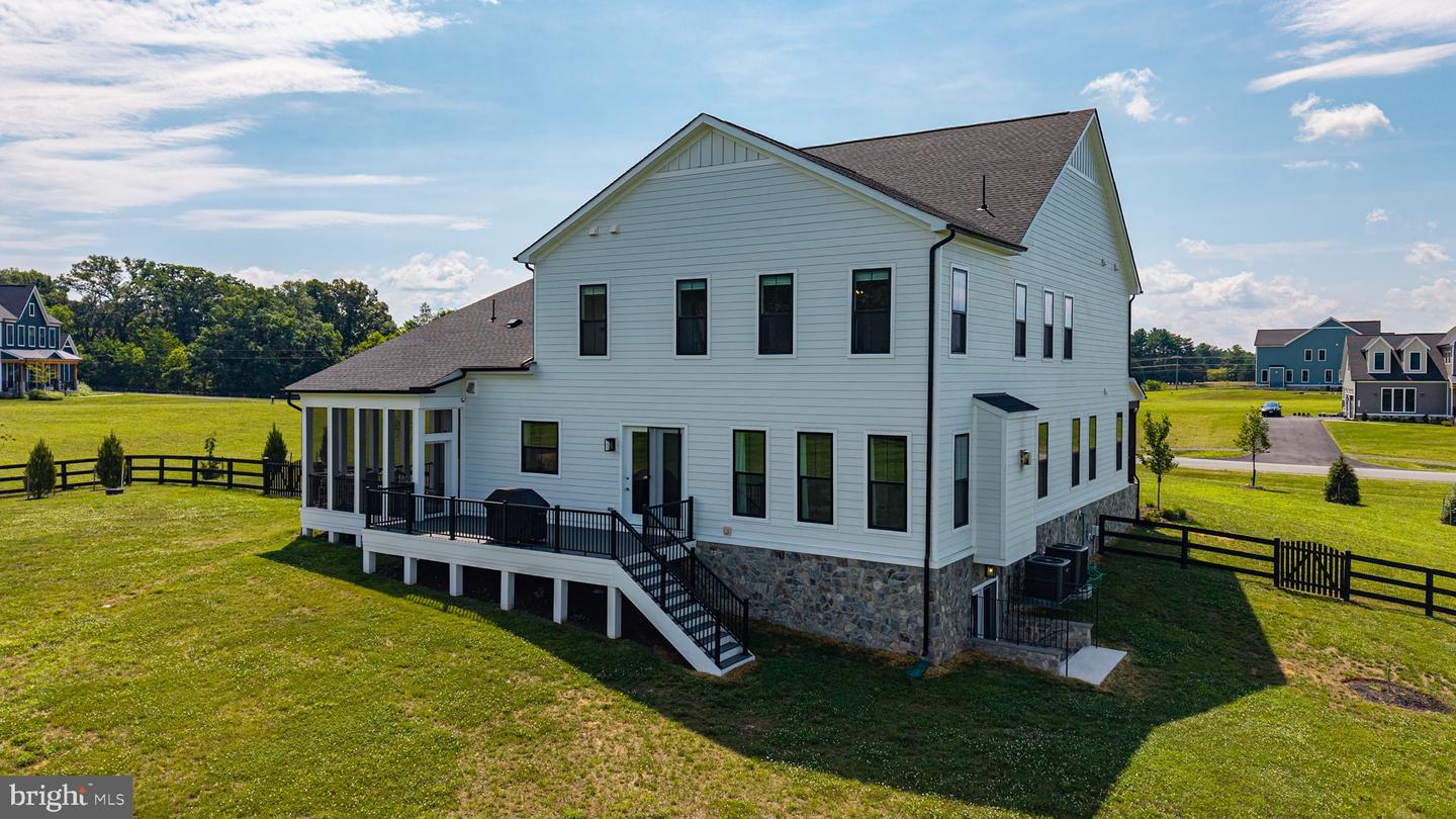 14707 FARMALL CT, WATERFORD, Virginia 20197, 5 Bedrooms Bedrooms, ,4 BathroomsBathrooms,Residential,For sale,14707 FARMALL CT,VALO2101600 MLS # VALO2101600