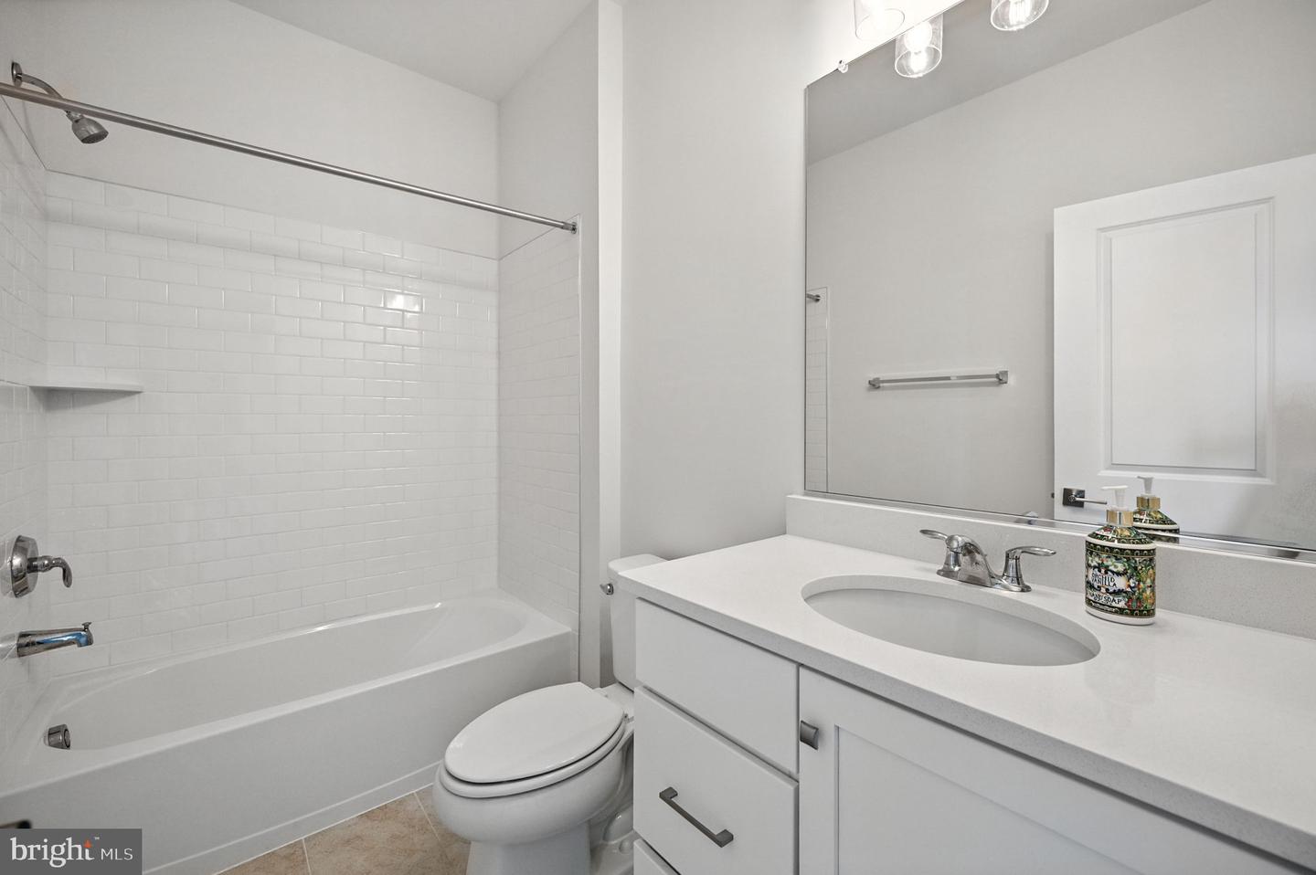 14707 FARMALL CT, WATERFORD, Virginia 20197, 5 Bedrooms Bedrooms, ,4 BathroomsBathrooms,Residential,For sale,14707 FARMALL CT,VALO2101600 MLS # VALO2101600