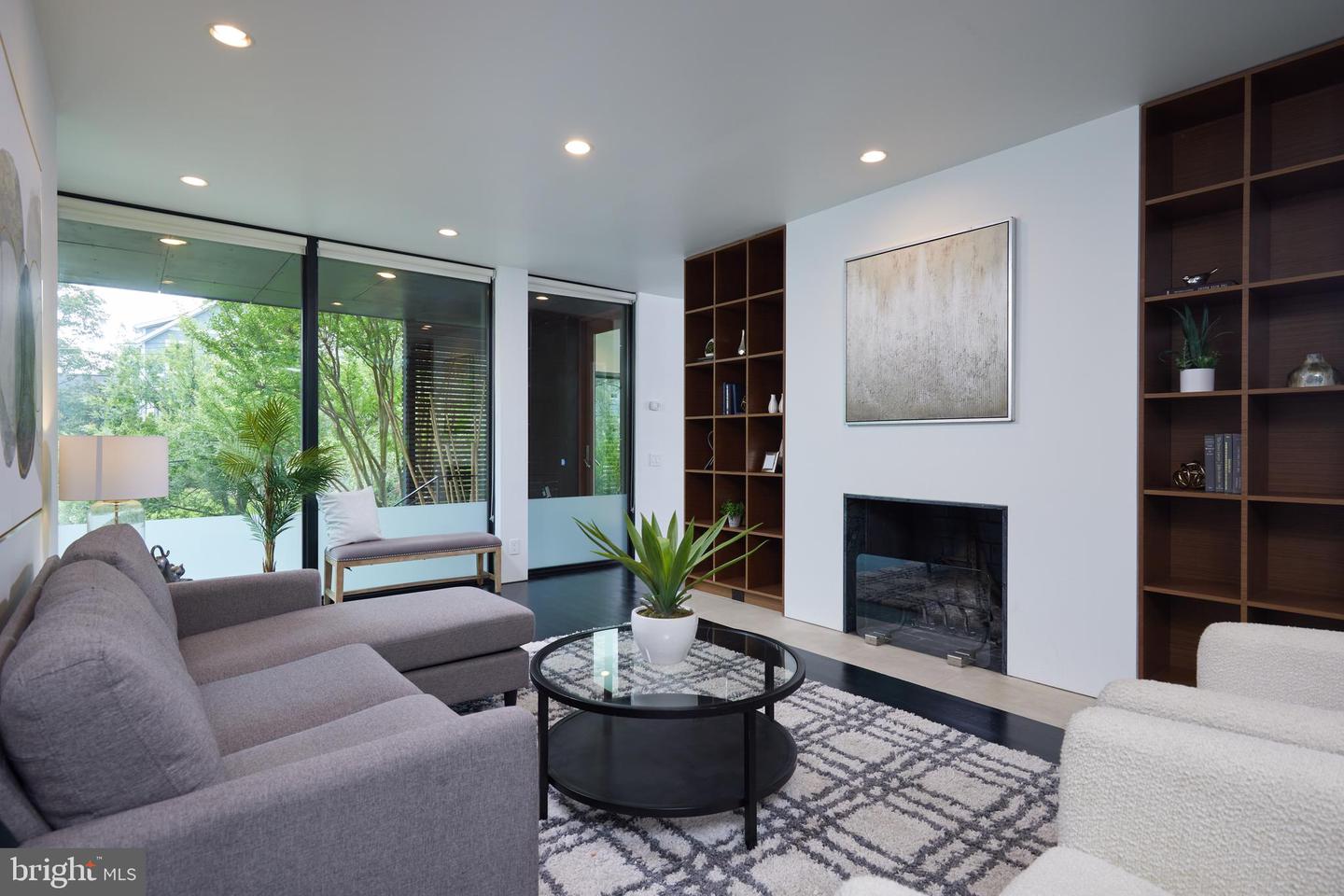3605 ALBEMARLE ST NW, WASHINGTON, District Of Columbia 20008, 5 Bedrooms Bedrooms, ,4 BathroomsBathrooms,Residential,For sale,3605 ALBEMARLE ST NW,DCDC2209638 MLS # DCDC2209638