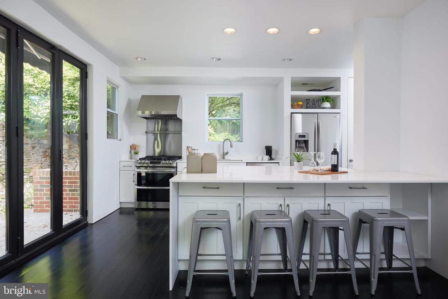 3605 ALBEMARLE ST NW, WASHINGTON, District Of Columbia 20008, 5 Bedrooms Bedrooms, ,4 BathroomsBathrooms,Residential,For sale,3605 ALBEMARLE ST NW,DCDC2209638 MLS # DCDC2209638